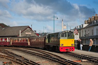 Porthmadog Station